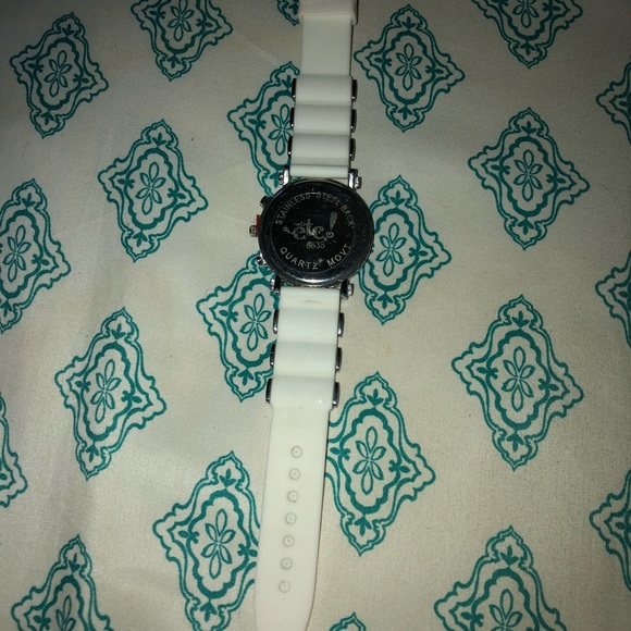 Rue 21 etc watch - Picture 2 of 2